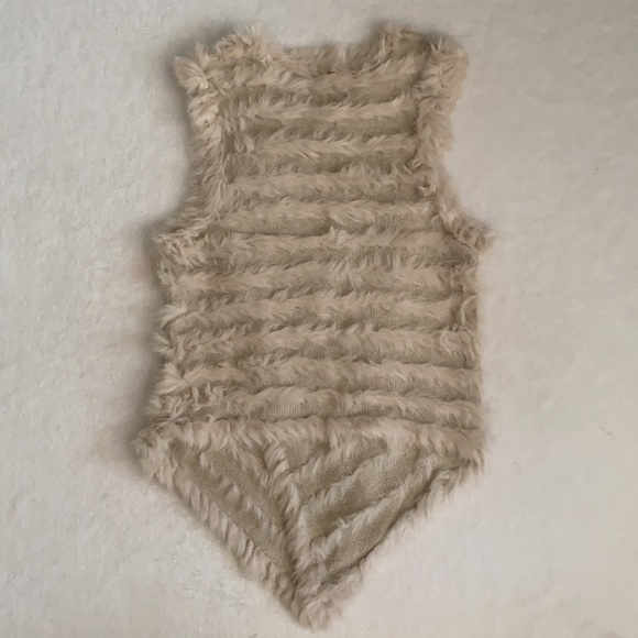 Metric Knits | Fur Collection Rabbit Fur Open Front Waterfall Vest Cream (S) - Picture 12 of 16
